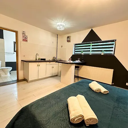 דירה The Bridge - With Free Parking קריובה