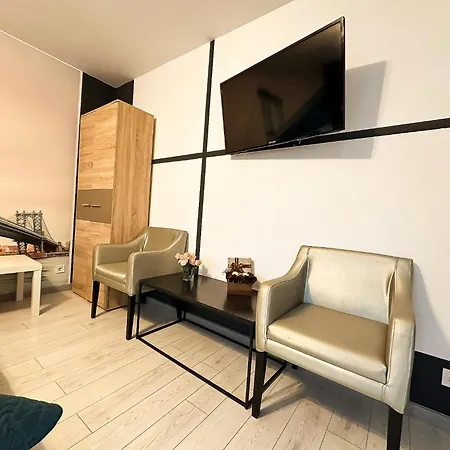 דירה The Bridge - With Free Parking קריובה