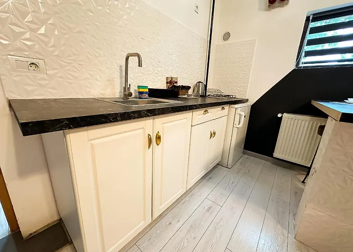 The Bridge - With Free Parking Craiova