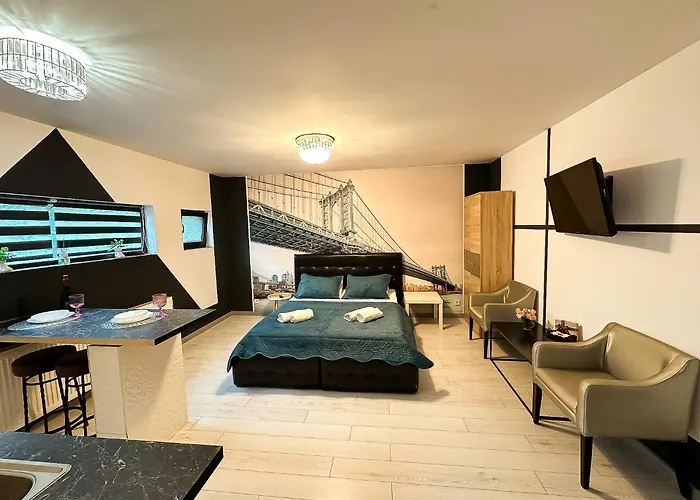 The Bridge - With Free Parking * Craiova